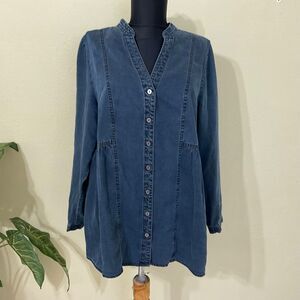 Soft Surroundings Blouse Top women’s size M Chambray Babydoll Button Up LS